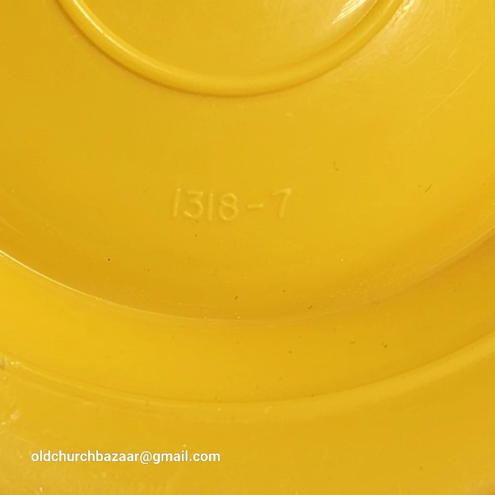 VTG Tupperware Yellow LITTLE DINER Set Dish/Lid 1317 Tumbler 1318